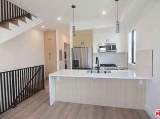 4543 Tujunga Ave, North Hollywood, CA 91602