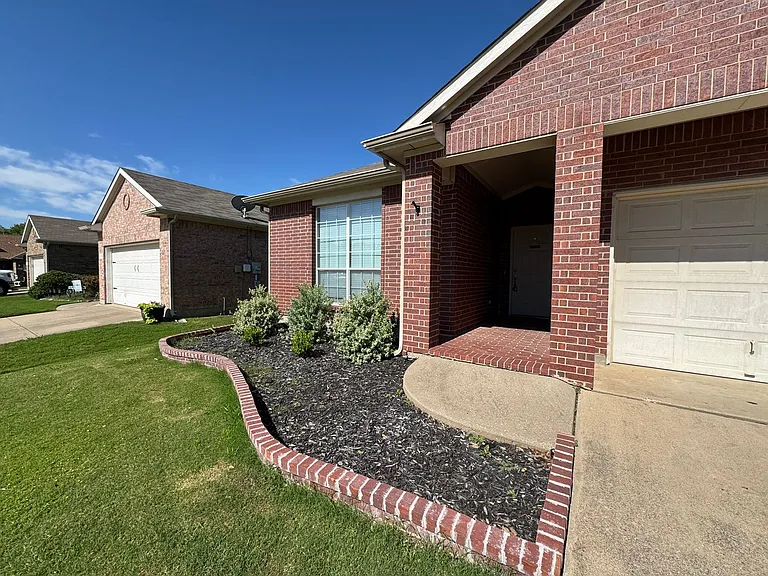 6109 Melanie Dr — Photo 28
