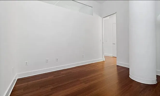 Rented by REAL New York | media 6