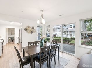 22454 SE 37th Ter #2345, Issaquah, WA 98029
