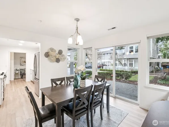 22454 SE 37th Terrace #2345, Issaquah, WA 98029