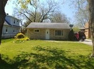 2311 33rd St, Zion, IL 60099