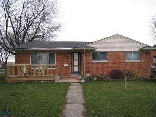 1st image of 12231 Canterbury Dr