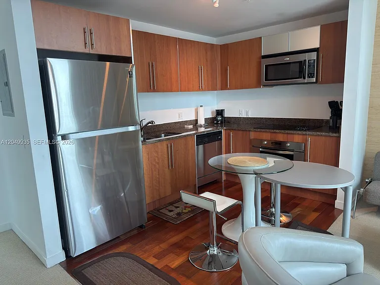 300 S Biscayne Blvd #T-3703 — Photo 3