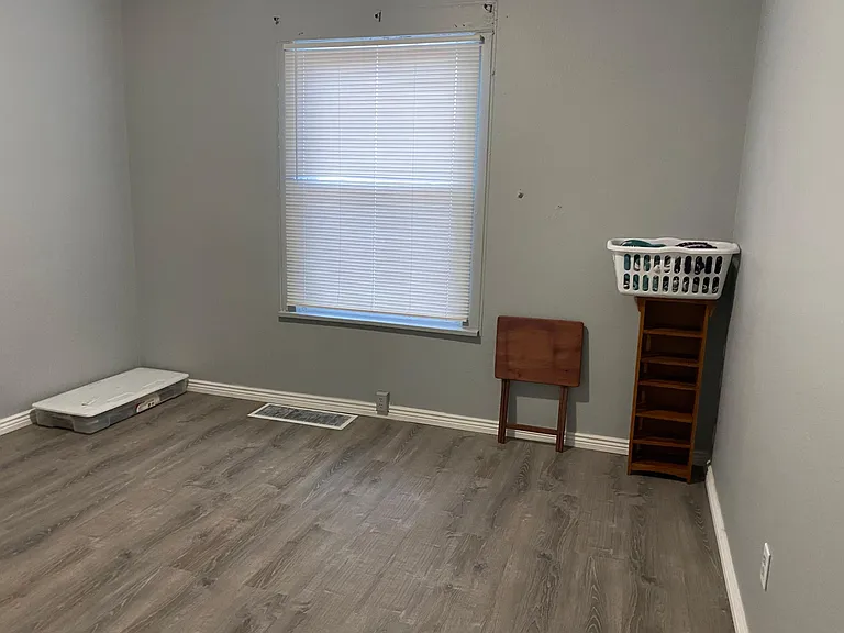 3051 N Columbine St — Photo 11