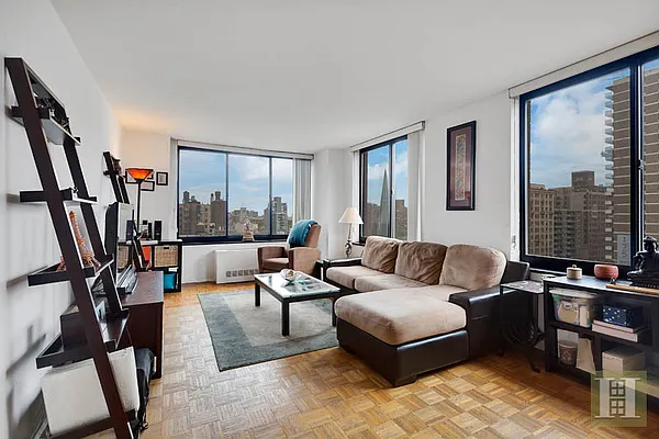 Rented by Halstead Real Estate | media 12