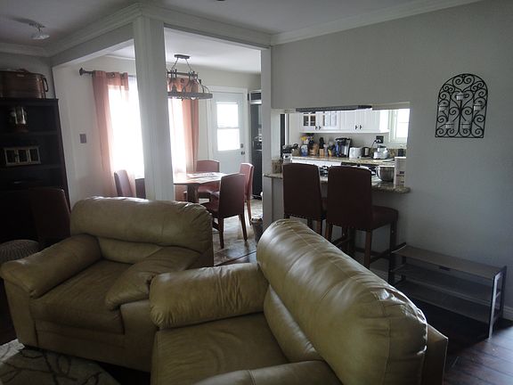 5th image of 15537 Calverton Dr