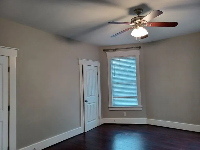 329 Cleveland St — Photo 7