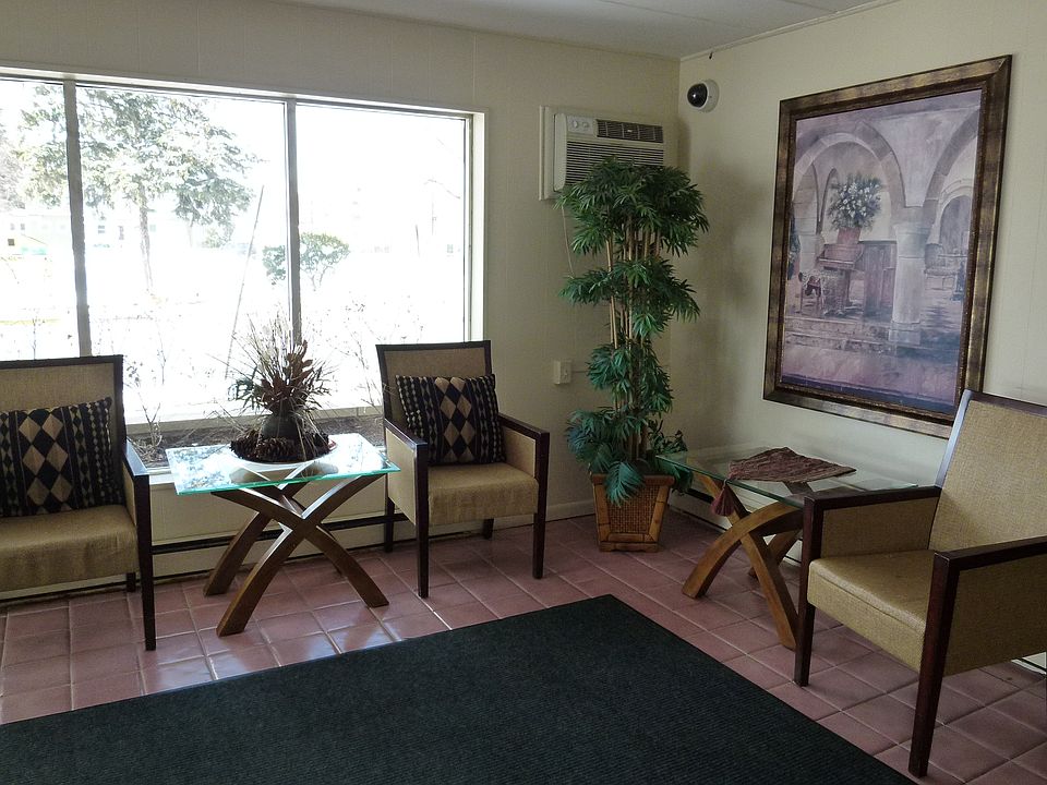 Building entrance hall