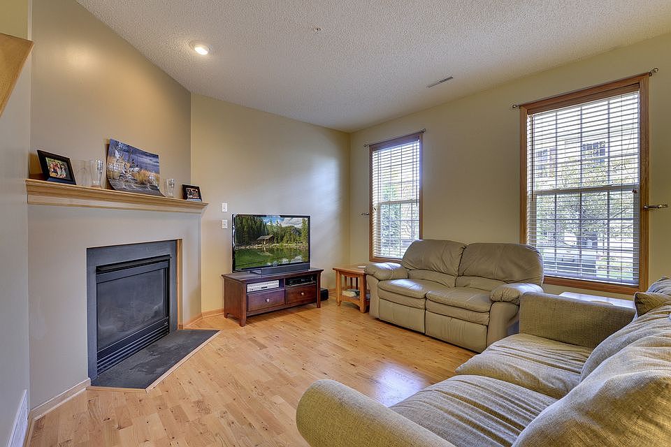 1st image of 1618 Woodlynn Ave