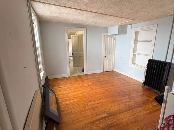 918 Main St APT 1, Bethlehem, PA 18018