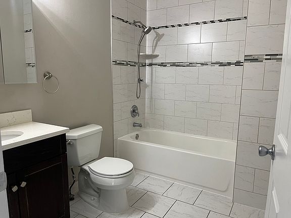 2nd image of 35 E Elizabeth Ave #1cbf9f472