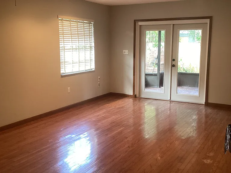 5124 E Holland Ave — Photo 3
