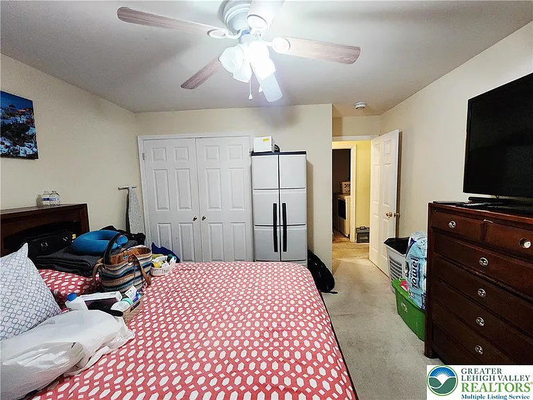 4509 N Hedgerow Dr #2 — Photo 16
