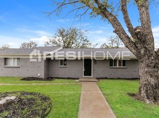 1507 Granbury St, Cleburne, TX 76033