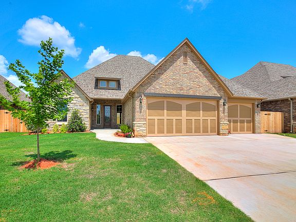 3rd image of 4233 Norfolk Ct