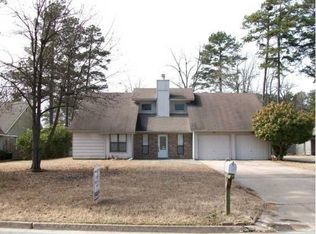 5902 S Cedar St, Pine Bluff, AR 71603