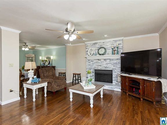 4th image of 1434 Whirlaway Ct
