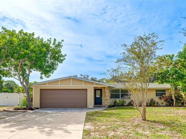 3376 7th St, Sarasota, FL 34237