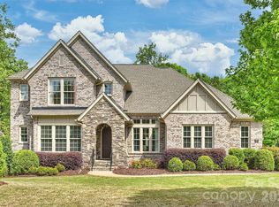 2209 Tatton Hall Rd, Fort Mill, SC 29715