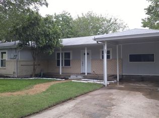 402 N Pierce St, Burnet, TX 78611