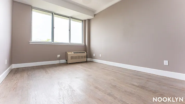 Rented by Nooklyn NYC LLC | media 18