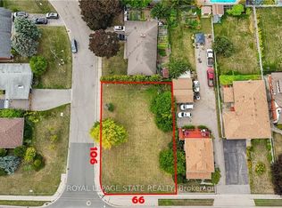 23 Centennial Pkwy S, Hamilton, ON L8G2C1