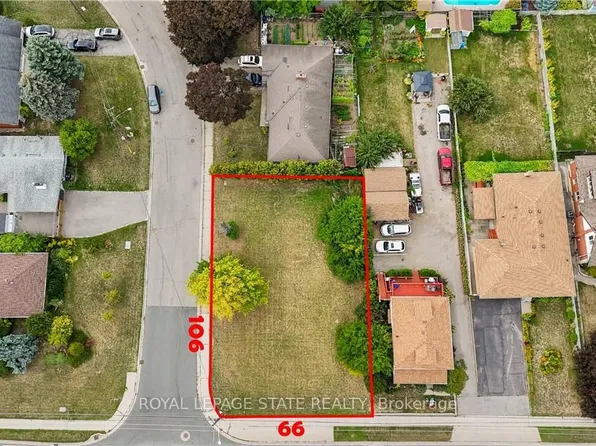 23 Centennial Pkwy S, Hamilton, ON L8G 2C1