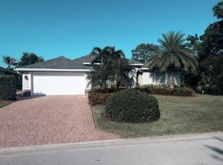 367 SW Vista Lake Drive, Port St Lucie, FL 34953
