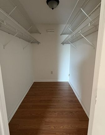 4th image of 662 Goffle Rd #23