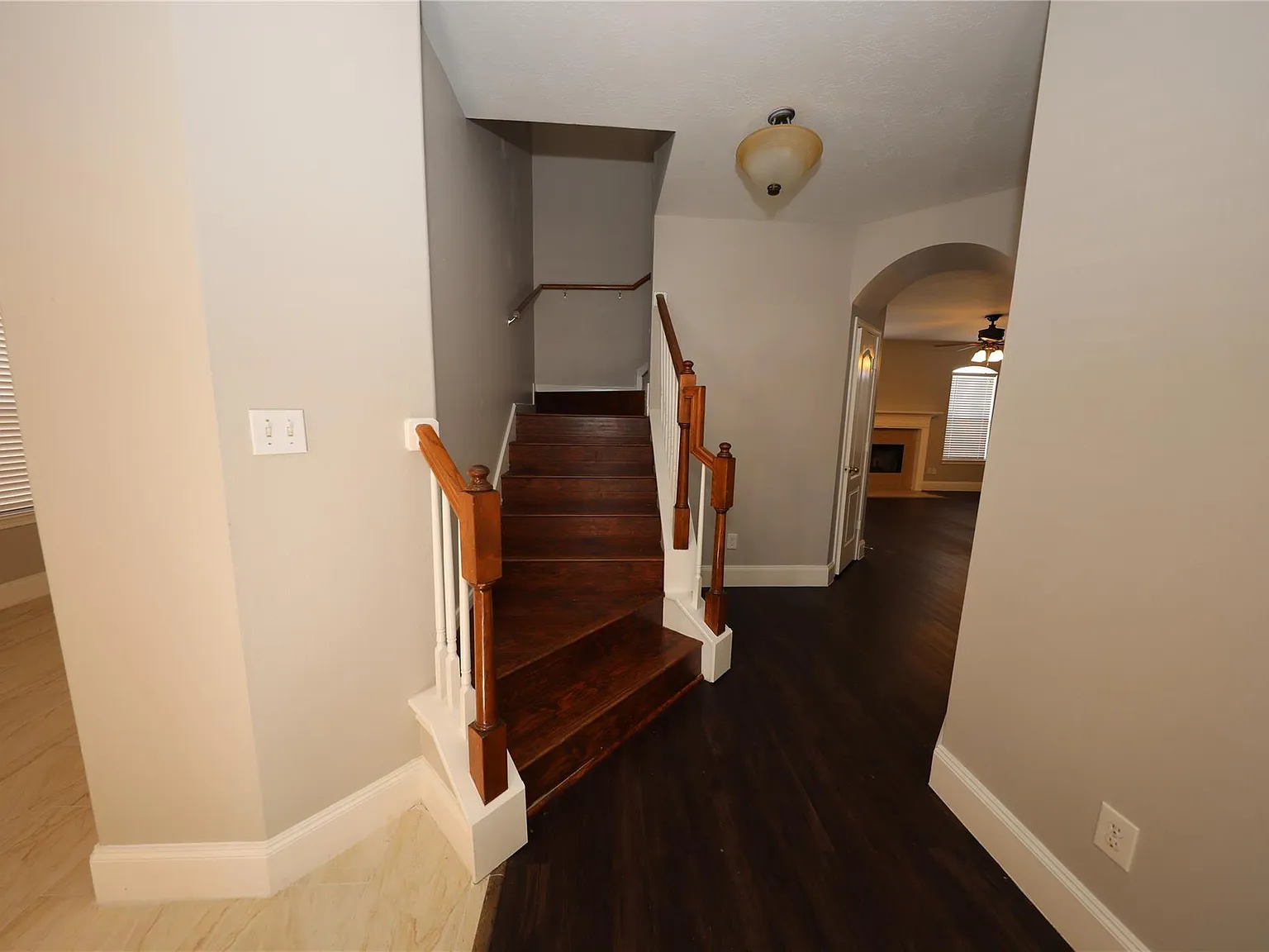 4 bed, 2.5 bath, 2743 sqft, $2,395 — Photo 3