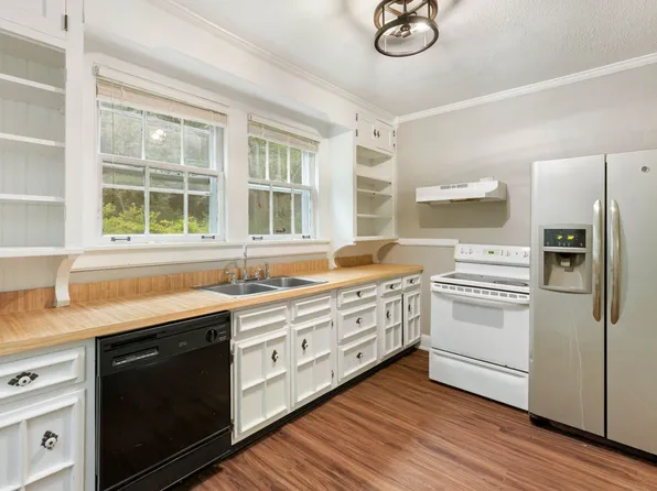 783 Sanders Rd, Chattanooga, TN 37409