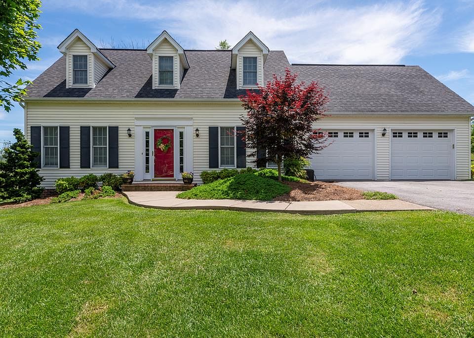 1st image of 17368 Eggers Pl