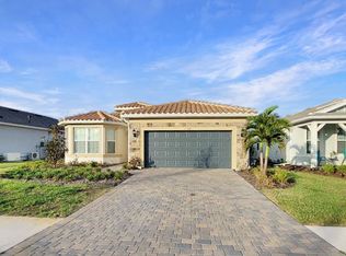 10220 Beach Dune Dr, Englewood, FL 34223