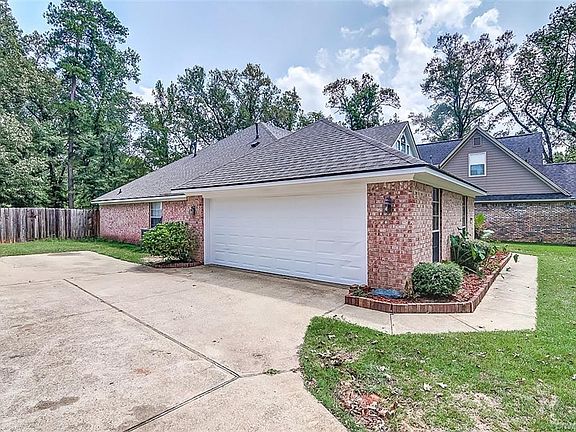 3rd image of 138 Dogwood South Ln