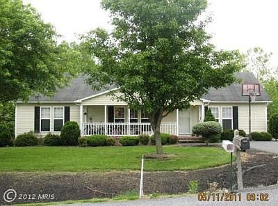 1st image of 1985 Creekside Ct