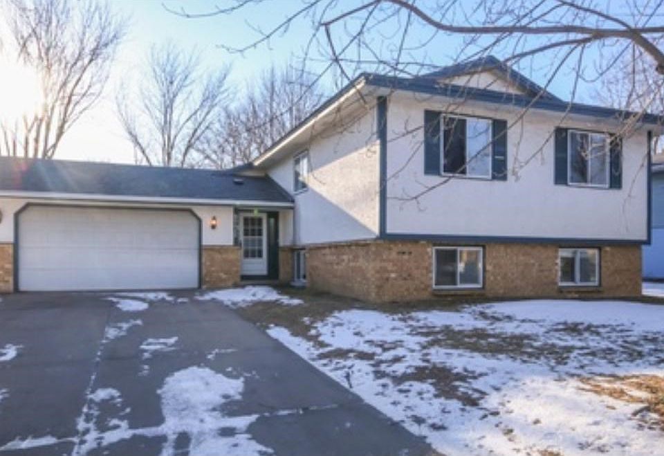 This home has freshly painted interior, brand new carpet, new kitchen appliances and counter tops, new flooring in the kitchen and bathrooms.  New shingles in 2016.