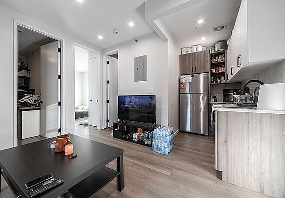 2nd image of 977 E 34th St #2F