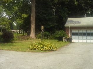 37 Possum Hollow Rd, Newark, DE 19711