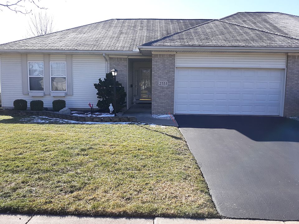 Brick and vinyl siding