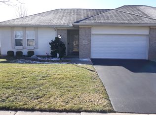 2551 Glengate Dr, Toledo, OH 43614
