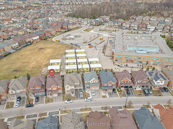 3rd image of 32 Agricola Rd