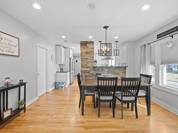 worcester-massachusetts-56742259 picture