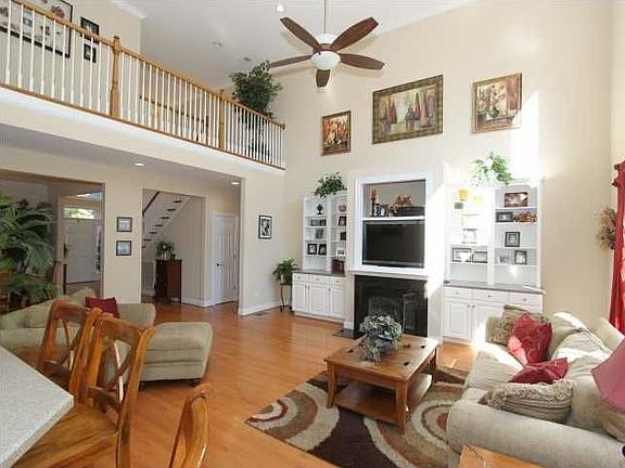 4th image of 111 Riverwood Ln