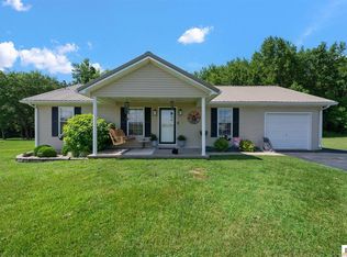 3864 Dripping Springs Rd, Glasgow, KY 42141