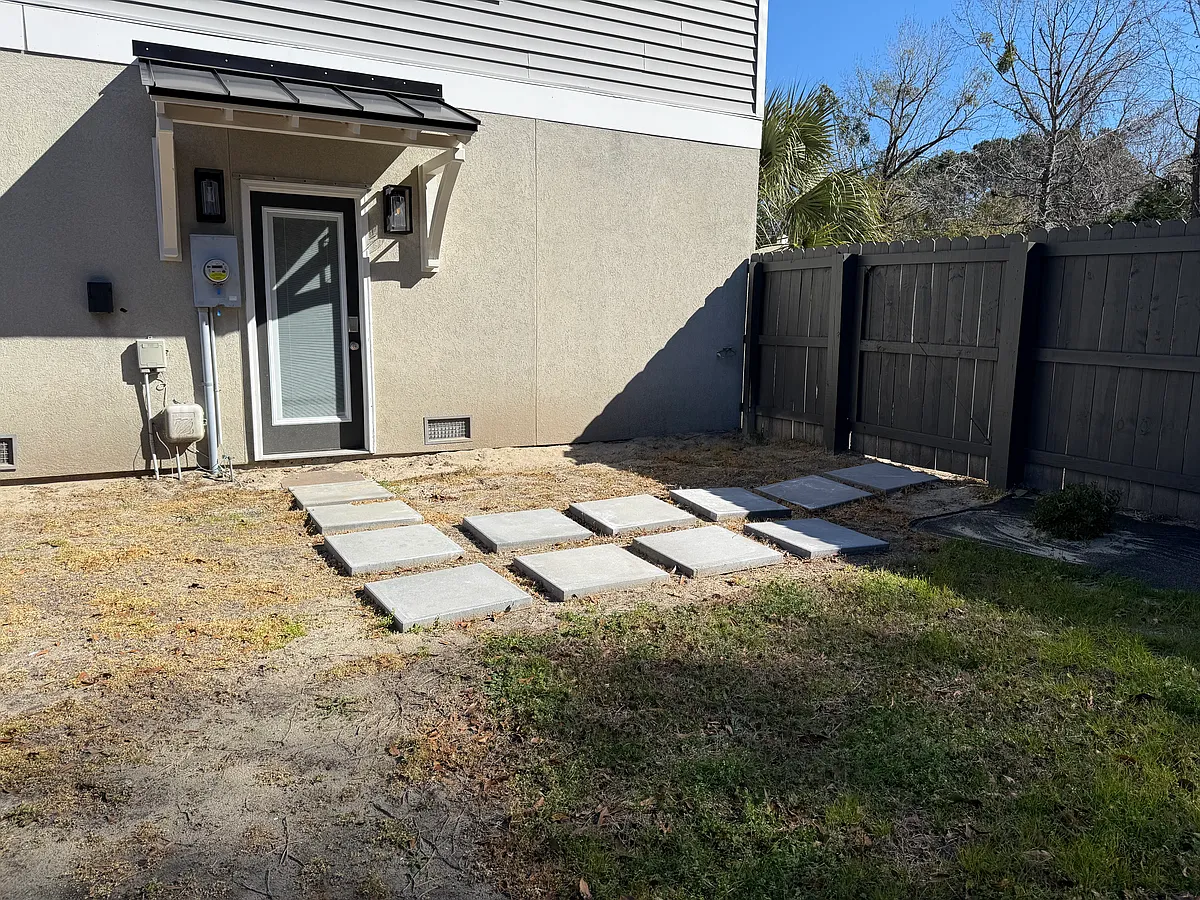 Entry with smart lock
Fenced 25' x 25' fenced area - 3574 Walter Dr