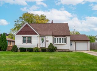 964 Bergen Ave, Ottawa, IL 61350