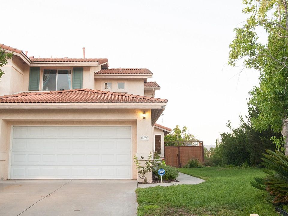 1st image of 10698 Eglantine Ct