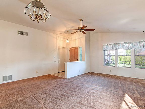 4th image of 2241 Shadyridge Ave