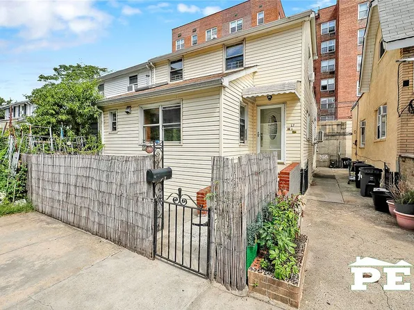 17 Margaret Ct, Brooklyn, NY 11235